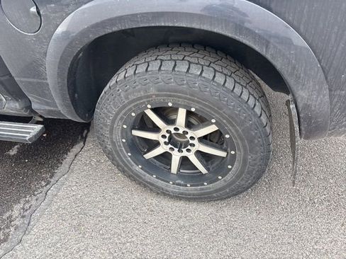 Used 2017 RAM 1500 Laramie image 18