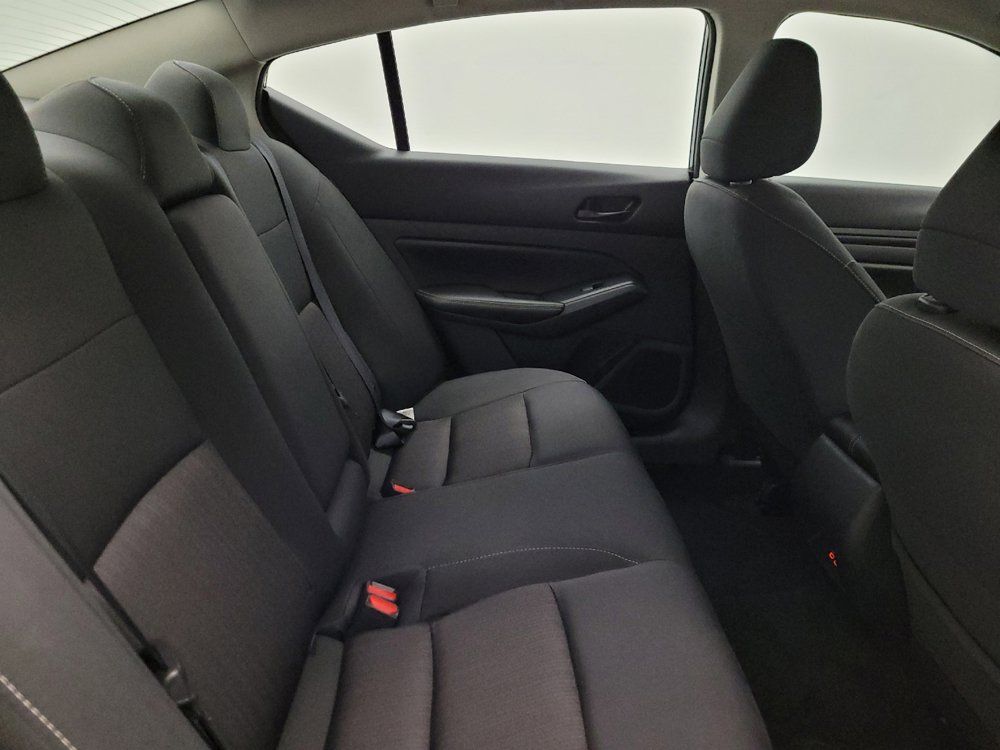 Used 2025 Nissan Altima 2.5 SV FWD image 19