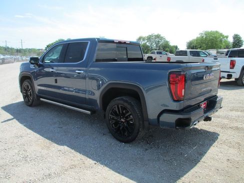 New 2026 GMC Sierra 1500 Denali AWD/4WD image 9