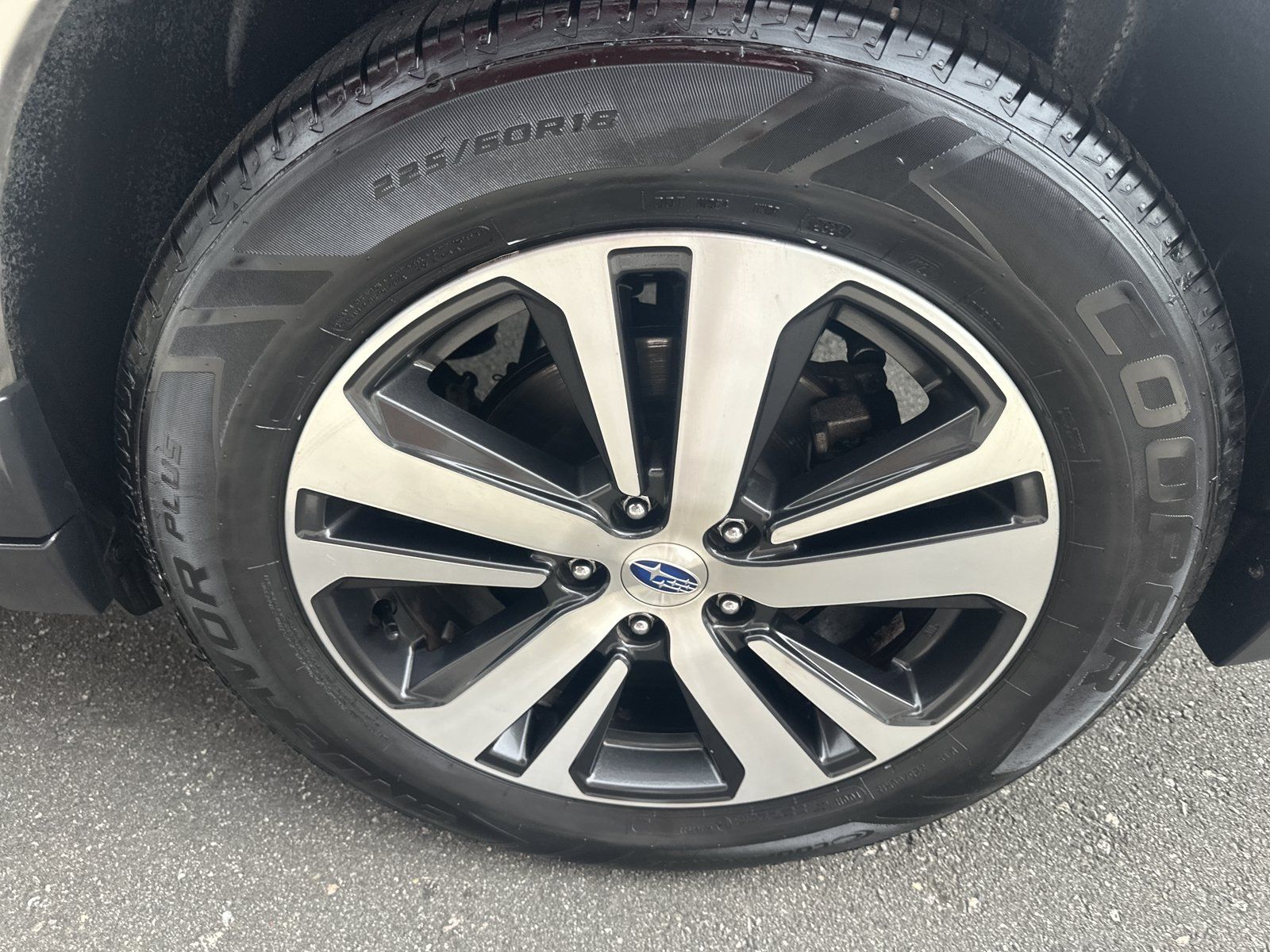 Used 2018 Subaru Outback 2.5i Limited AWD/4WD image 40
