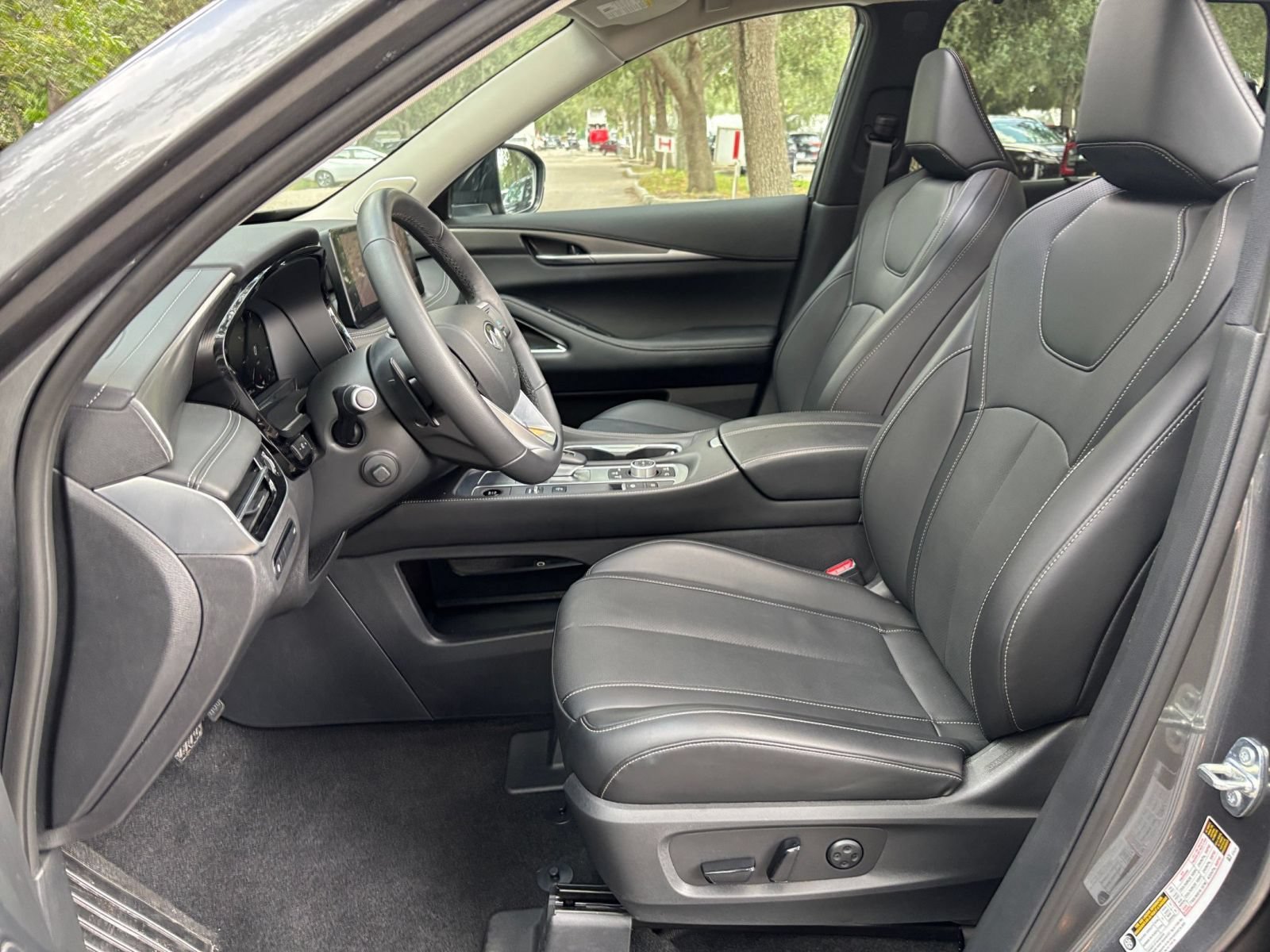 Used 2026 INFINITI QX60 Luxe FWD image 29