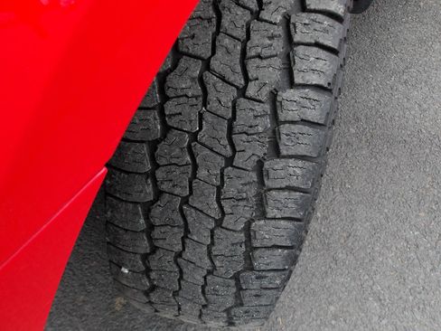 Used 2017 Ford F150 XL w/ Equipment Group 101A Mid AWD/4WD image 22