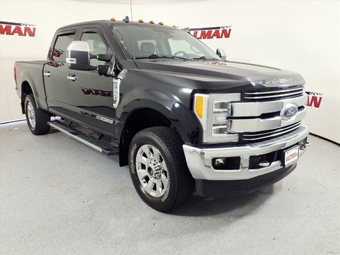 Used 2019 Ford F250 Lariat w/ Lariat Ultimate Package image 1