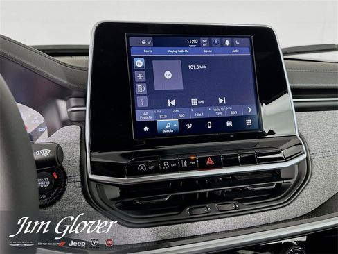 New 2026 Jeep Compass Latitude image 30