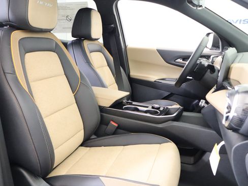 New 2026 Chevrolet Equinox ACTIV AWD/4WD image 21