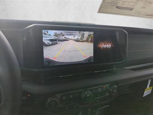 New 2026 Jeep Gladiator Mojave image 10