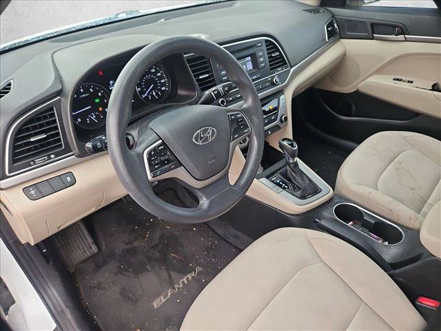 Used 2018 Hyundai Elantra SE FWD image 12