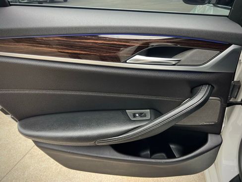 Used 2017 BMW 540i 540i image 23