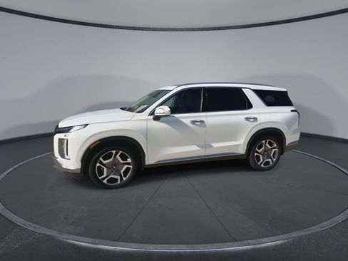 Used 2023 Hyundai Palisade SEL FWD image 5