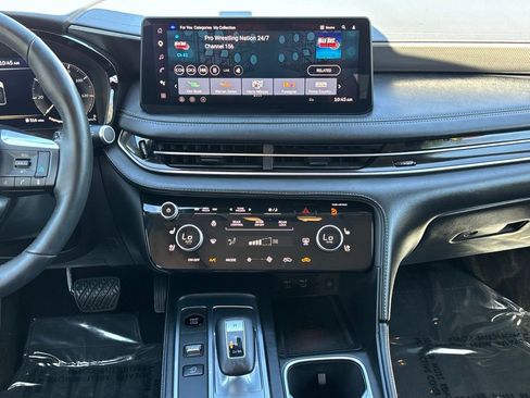 Certified 2026 INFINITI QX60 Luxe w/ Cargo Package FWD image 13