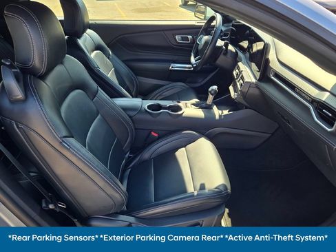 Used 2025 Ford Mustang Premium RWD image 10