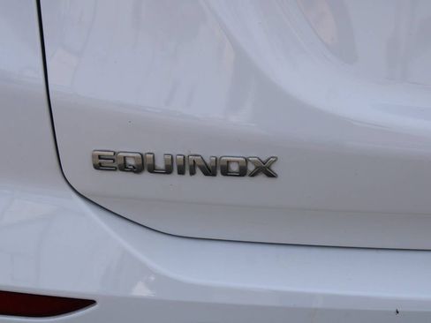 Used 2021 Chevrolet Equinox LT image 10