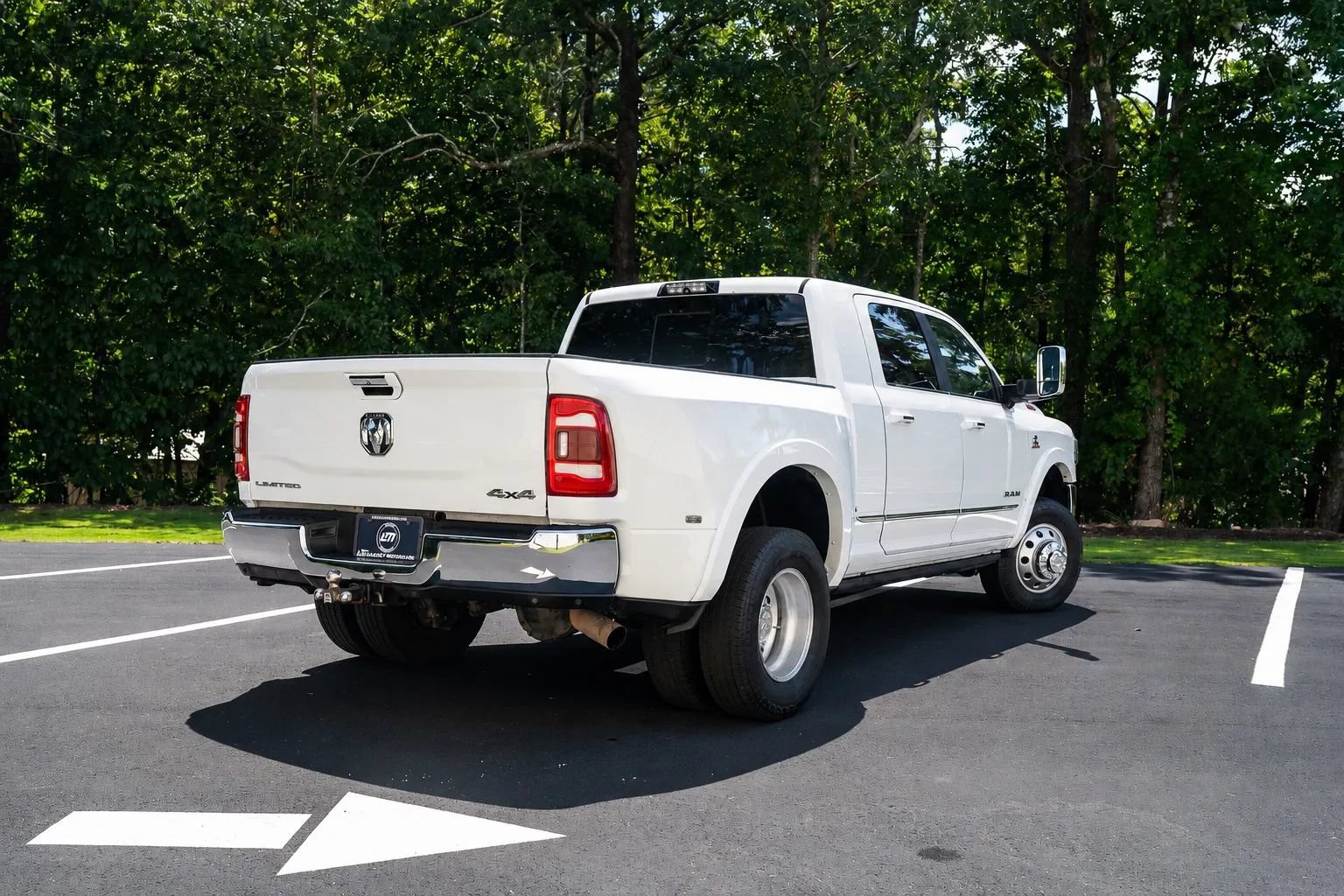 Used 2019 RAM 3500 Limited w/ Max Tow Package AWD/4WD image 2