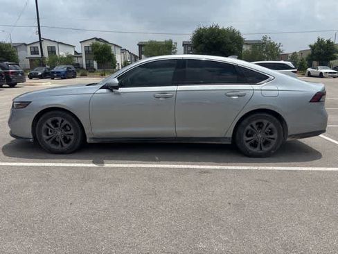 Used 2024 Honda Accord EX image 2