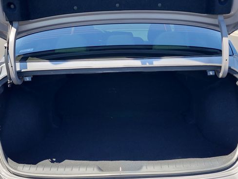 Used 2024 Hyundai Elantra SEL FWD image 23