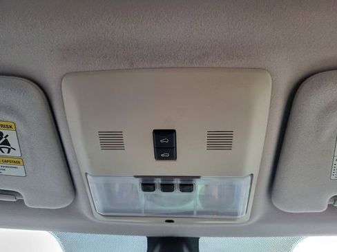 Used 2008 Land Rover Range Rover Sport HSE image 19