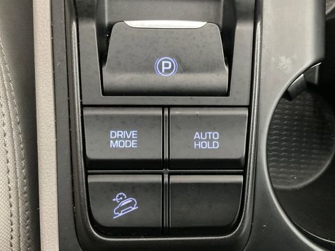 Used 2019 Hyundai Tucson SE image 21