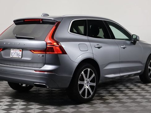 Used 2021 Volvo XC60 T5 Inscription w/ Protection Package Premier AWD/4WD image 4