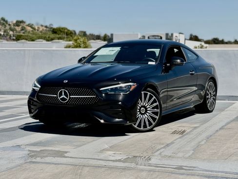 New 2026 Mercedes-Benz CLE 300 4MATIC Coupe image 2
