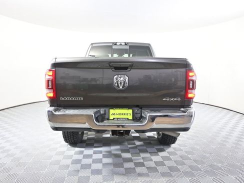 Used 2023 RAM 2500 Laramie AWD/4WD image 5
