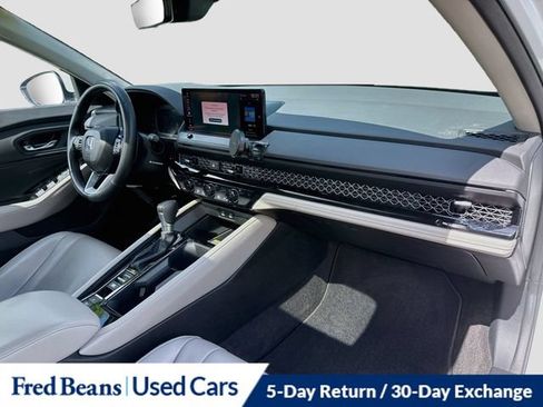 Used 2023 Honda Accord Touring image 36