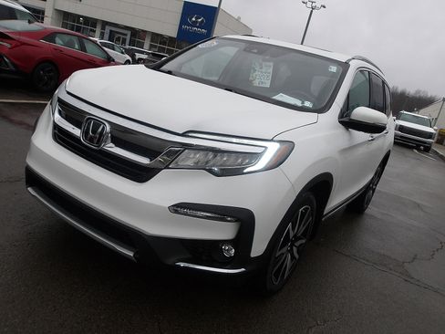 Used 2021 Honda Pilot Elite image 3