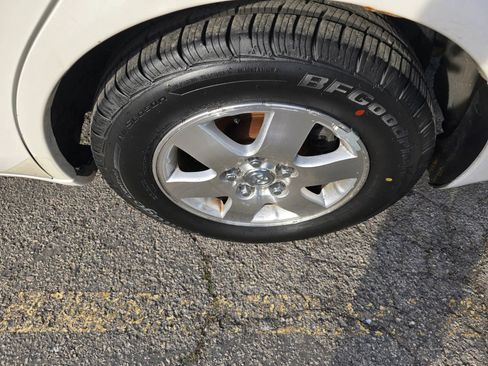 Used 2000 Toyota Avalon XLS image 33