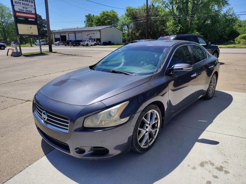 Used 2010 Nissan Maxima 3.5 SV w/ Sport Pkg image 7