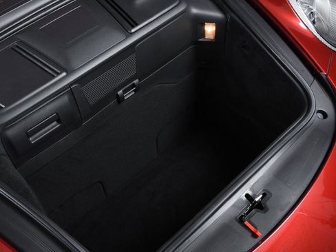 Used 2011 Porsche 911 Turbo S image 34