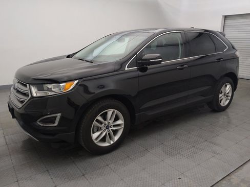 Used 2017 Ford Edge SEL w/ Equipment Group 201A FWD image 2