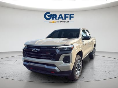 Used 2024 Chevrolet Colorado Z71 w/ Z71 Convenience Package 2