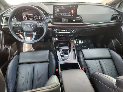 Used 2022 Audi Q5 2.0T Premium Plus image 24