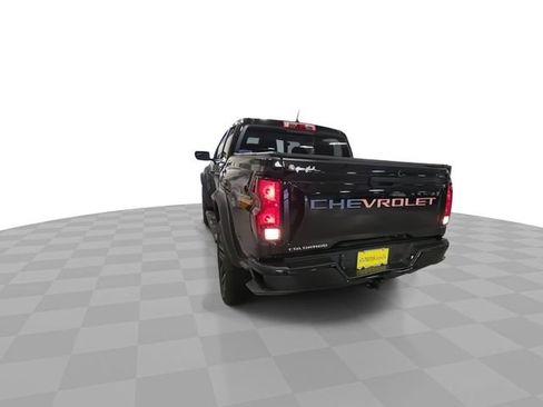 Used 2024 Chevrolet Colorado Trail Boss w/ Technology Package AWD/4WD image 7