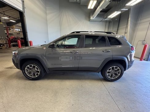 Used 2022 Jeep Cherokee Trailhawk w/ Sun, Sound & Nav Group image 4