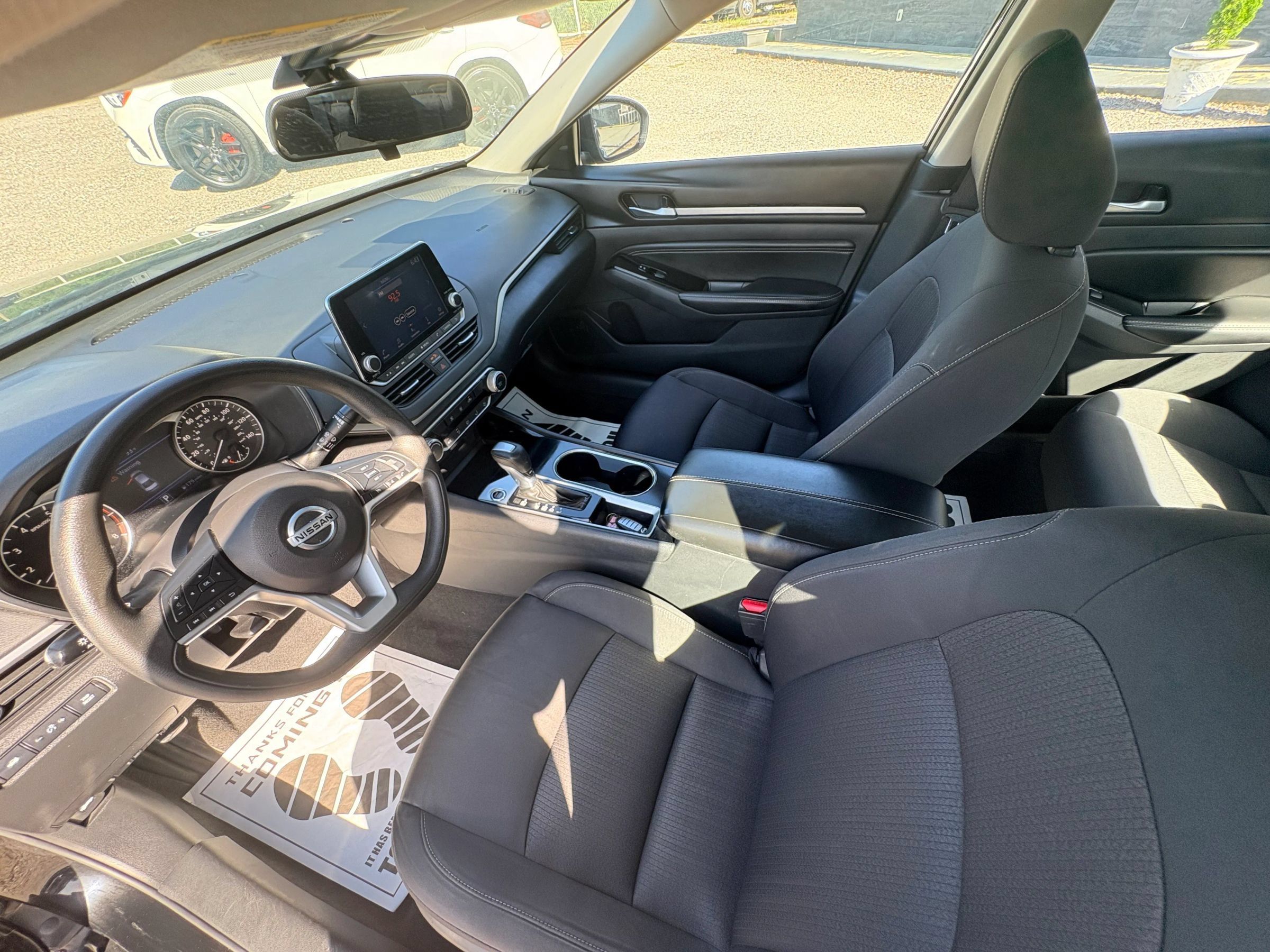 Used 2021 Nissan Altima 2.5 SV FWD image 9