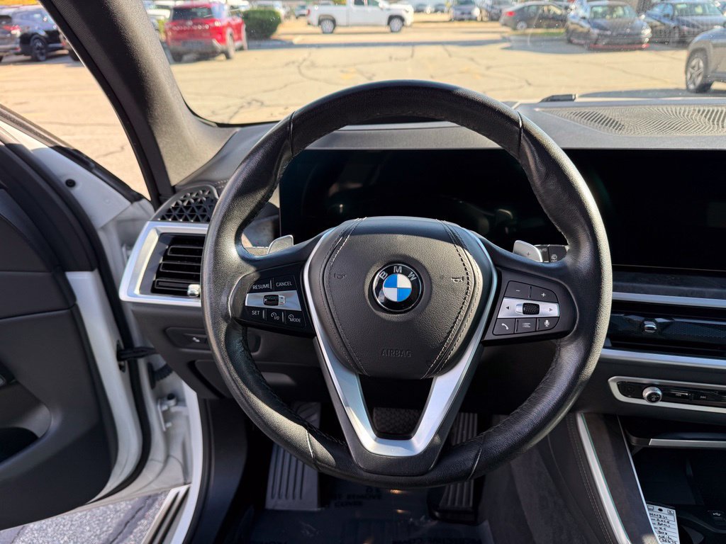 Used 2024 BMW X5 xDrive40i w/ Premium Package AWD/4WD image 12