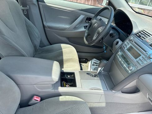 Used 2007 Toyota Camry Hybrid FWD image 11