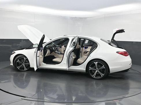 Used 2024 Mercedes-Benz C 300 Sedan image 36