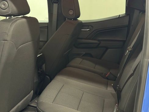 New 2025 GMC Canyon Elevation w/ Convenience Package image 21