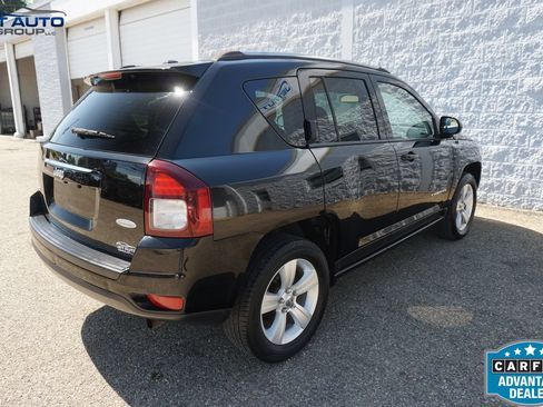 Used 2015 Jeep Compass Latitude AWD/4WD image 9