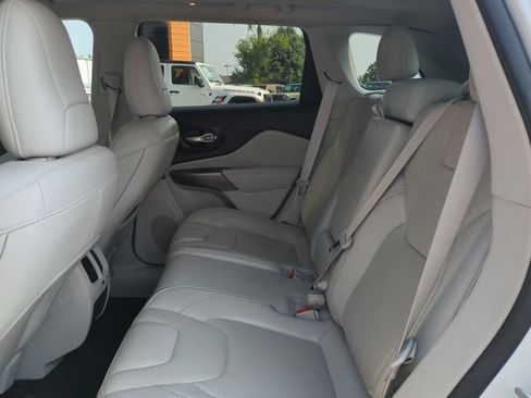 Used 2022 Jeep Cherokee Limited AWD/4WD image 14