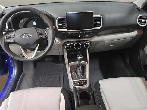 New 2026 Hyundai Venue SEL image 21