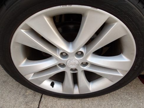 Used 2013 Chevrolet Cruze LTZ w/ Enhanced Safety Package image 26