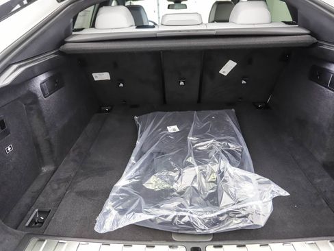 Used 2026 BMW X6 xDrive40i w/ Climate Comfort Package image 24