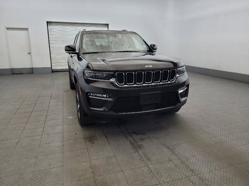 Used 2023 Jeep Grand Cherokee 4WD 4xe image 14