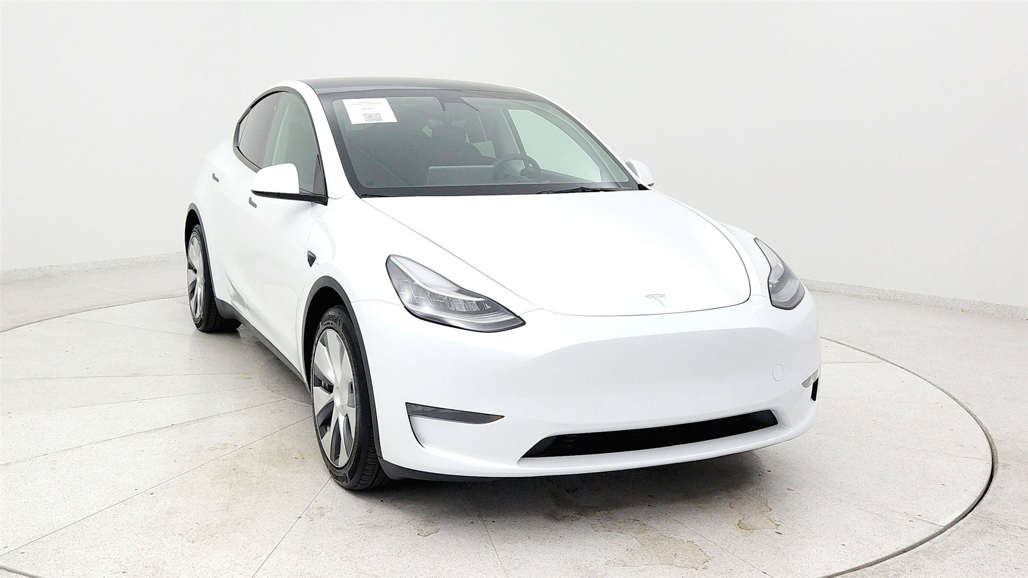 Used 2022 Tesla Model Y Long Range AWD/4WD image 8