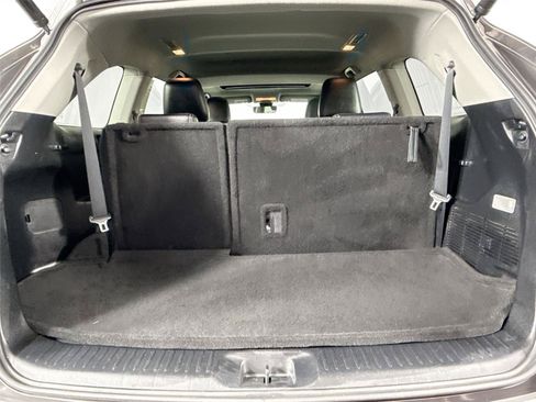 Used 2017 Toyota Highlander Limited FWD image 38