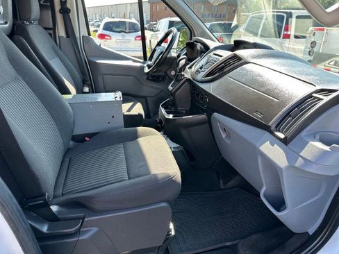 Used 2019 Ford Transit 250 130 Low Roof RWD image 27