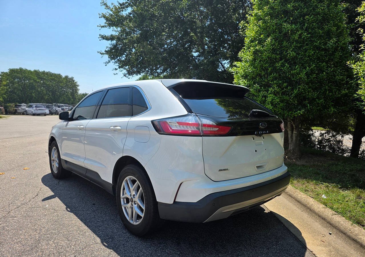 Used 2023 Ford Edge SEL AWD/4WD image 3