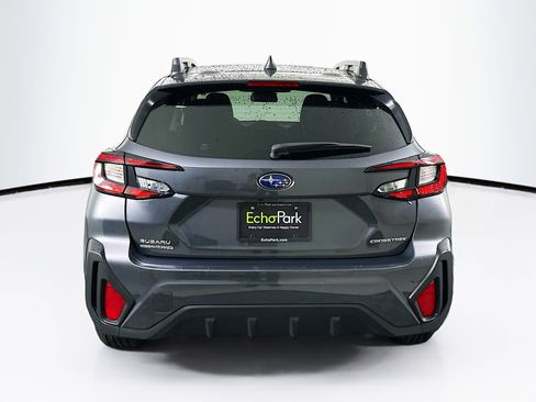 Used 2025 Subaru Crosstrek 2.0i Premium image 7